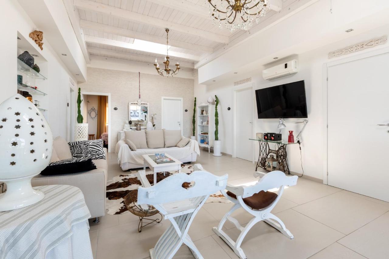 Excellent Rooms Gallipoli Exterior foto